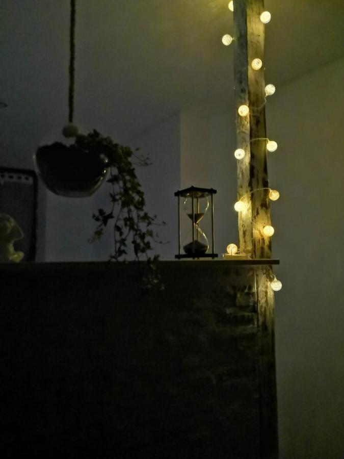Studio zen et cosy, neuf en pleine ville Saint-Claude Extérieur photo