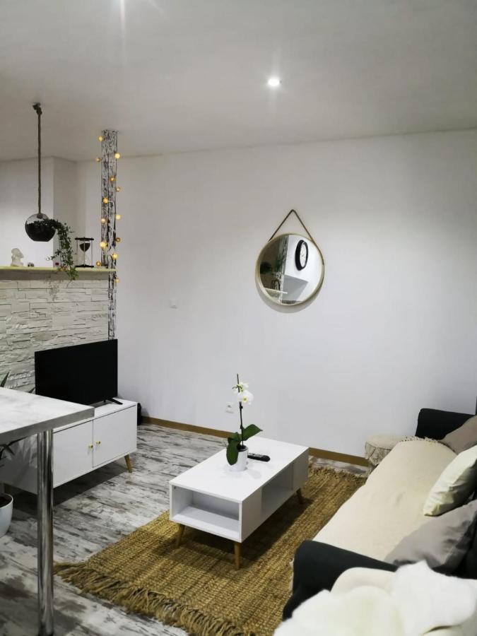 Studio zen et cosy, neuf en pleine ville Saint-Claude Extérieur photo